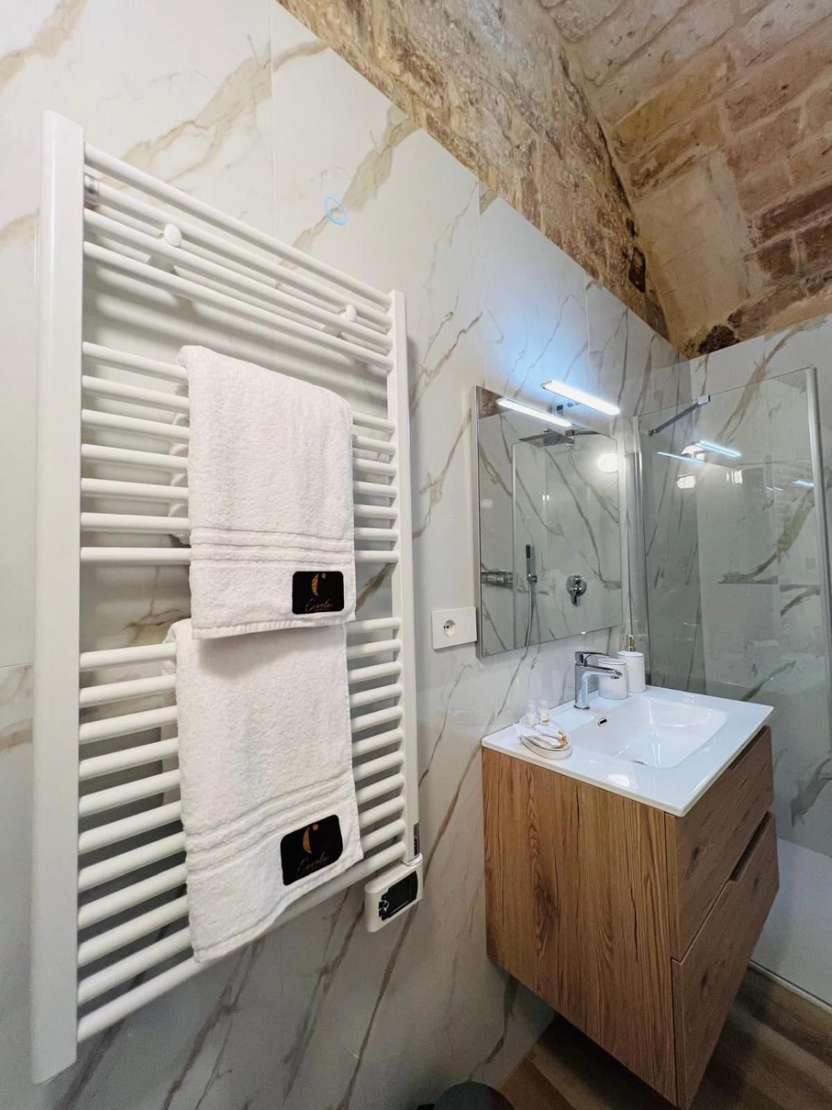 Carola Luxury Room Bari Dış mekan fotoğraf